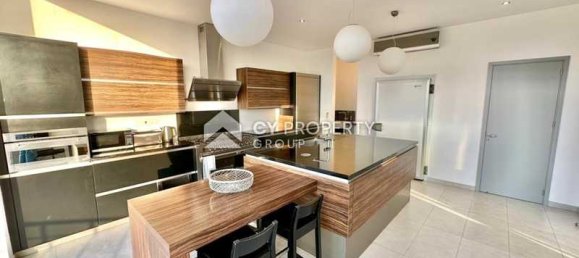 5 bedrooms House in Aradippou, Cyprus No. 12078 4