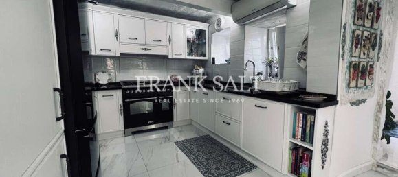 Дом с 3 спальнями в Нашшар, Мальта № 2990 25