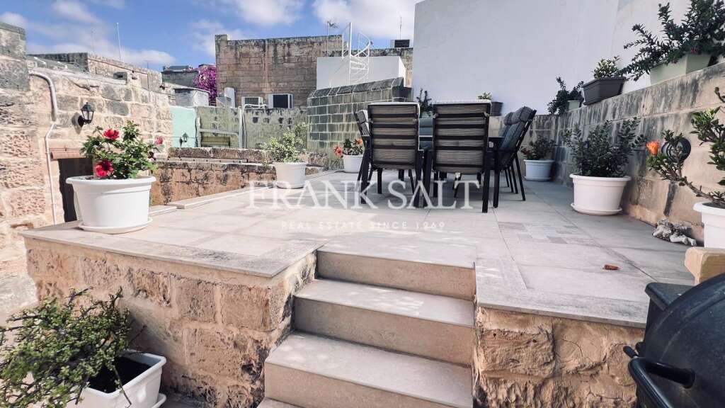 Дом с 3 спальнями в Нашшар, Мальта № 2990