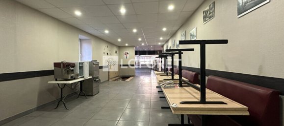 Casa de 3 dormitorios en Lallaing, France No. 83584 6