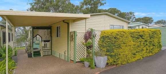 3 chambres Maison à Halekulani, Australia No. 574 2