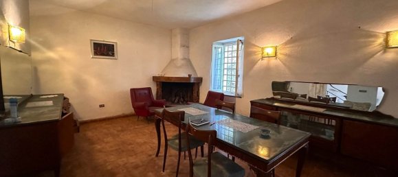 Casa de 10 dormitorios en Licciana Nardi, Italy No. 325167 5