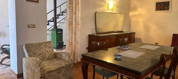 Casa de 10 dormitorios en Licciana Nardi, Italy No. 325167 6