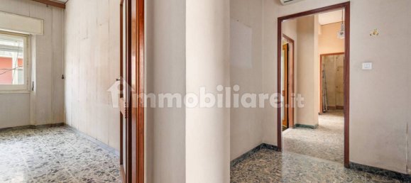 Квартира с 4 спальнями в Кальяри, Италия № 355604 5