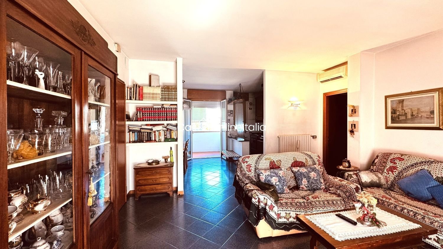 Apartamento de 5 divisões em Prato, Italy N.º 275484