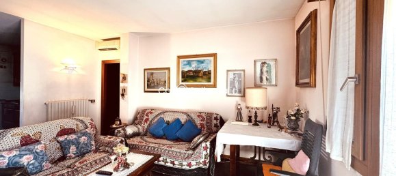 Apartamento de 5 habitaciónes en Prato, Italy No. 275484 5