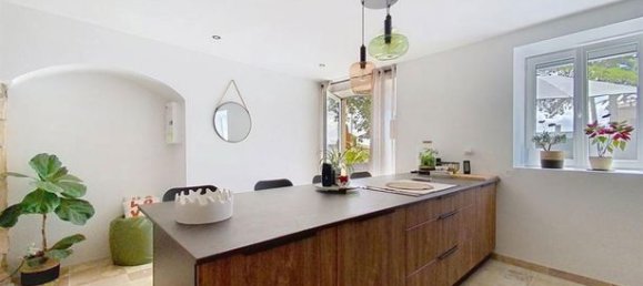 3 bedrooms Apartment in Rhone, France No. 289262 2