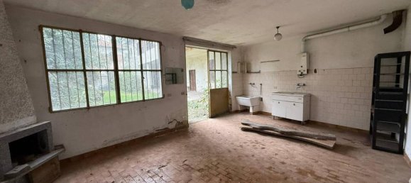 Villa de 7 divisões em Arsago Seprio, Italy N.º 37484 29