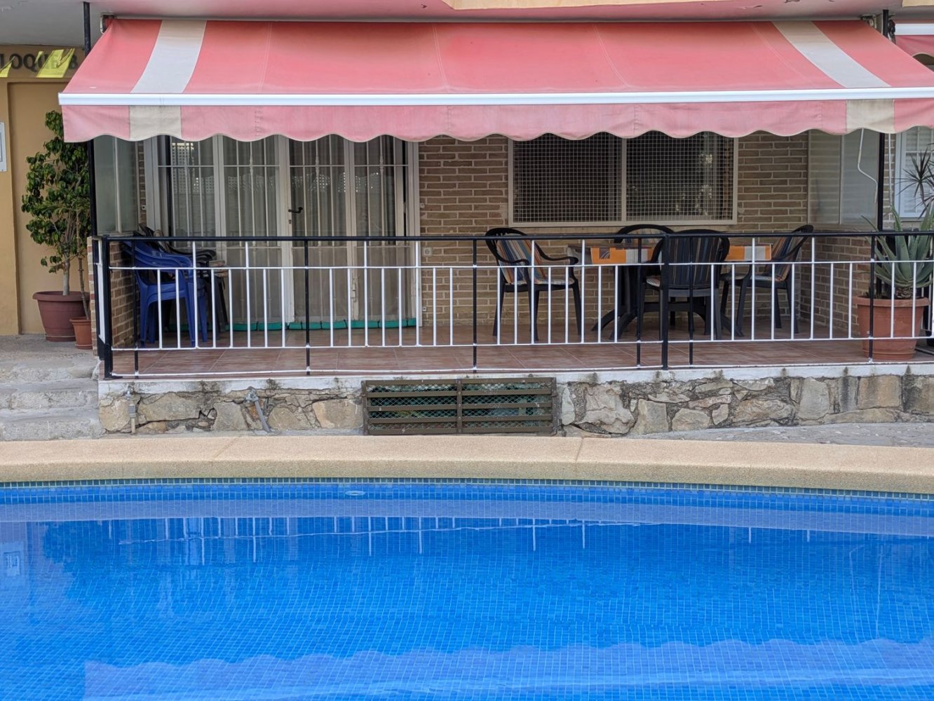 Apartamento de 2 dormitorios en Benidorm, Spain No. 195069