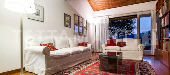 Villa de 3 dormitorios en Como, Italy No. 230372 9