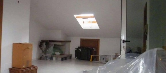 5-Zimmer Wohnung in Gubbio, Italy, Nr. 166120 8