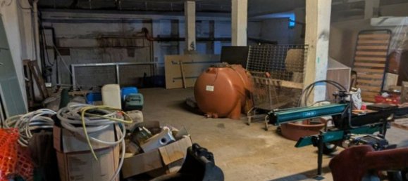 Gewerbliche Immobilie in Olbia, Italy 270m², Nr. 360810 9