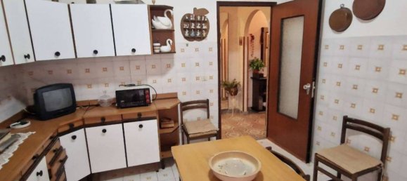 2 Schlafzimmer Wohnung in Vicovaro, Italy, Nr. 326229 14