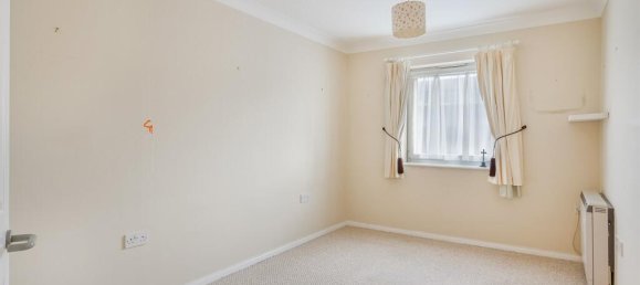 Apartamento en Epsom, United Kingdom No. 9774 6