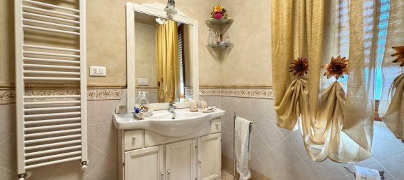 Apartamento de 6 divisões em Ponsacco, Italy N.º 20648 18