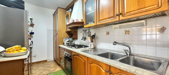 Apartamento de 6 divisões em Ponsacco, Italy N.º 20648 7