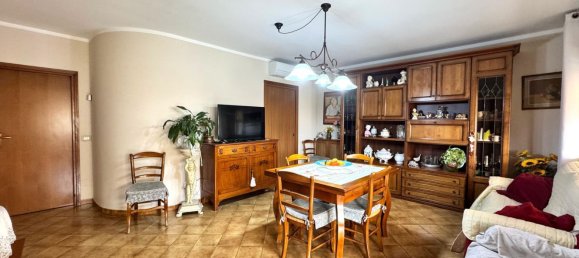 Apartamento de 6 divisões em Ponsacco, Italy N.º 20648 2