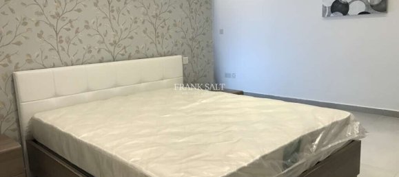 Apartamento T2 em Saint Julian's, Malta N.º 9109 12