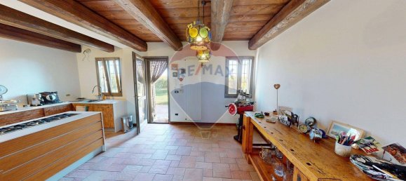 5 rooms Villa in Ferrara, Italy No. 298045 8