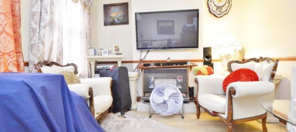 2 bedrooms Apartment in Leyton, United Kingdom No. 12459 2