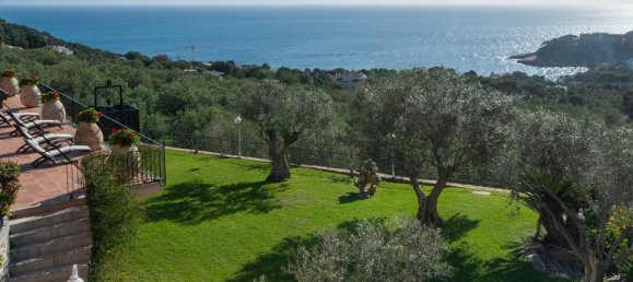 Villa de 6 dormitorios en Begur, Spain No. 176627 11