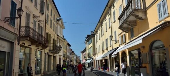 Коммерческая недвижимость 17м² в Крема, Италия № 149078 14