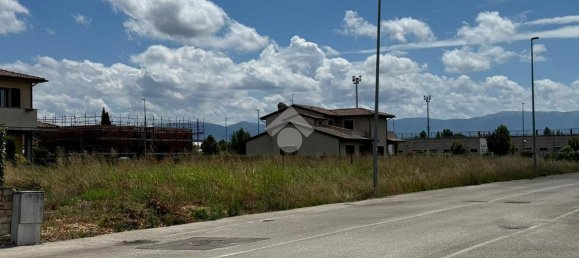 770m² Land in Cannara, Italy No. 83882 10