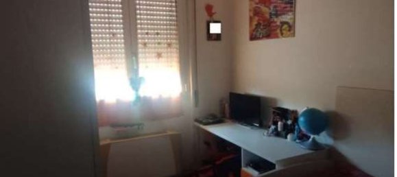 3-salle Appartement à Garbagnate Milanese, Italy No. 6925 7