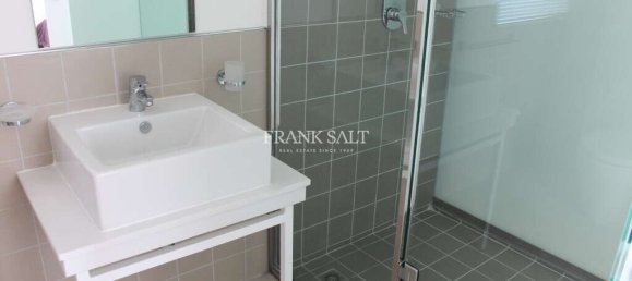 Ático de 3 dormitorios en Saint Julian's, Malta No. 8715 8