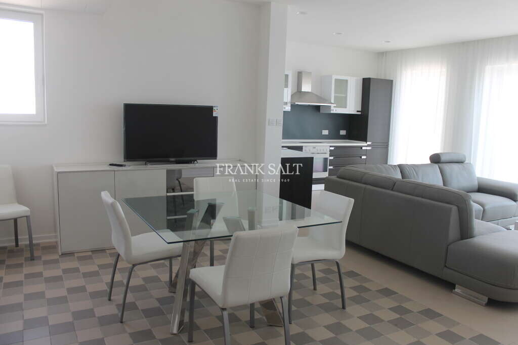 Ático de 3 dormitorios en Saint Julian's, Malta No. 8715