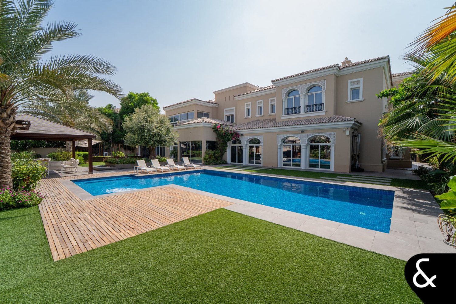 6 bedrooms Villa in Arabian Ranches, UAE No. 109688