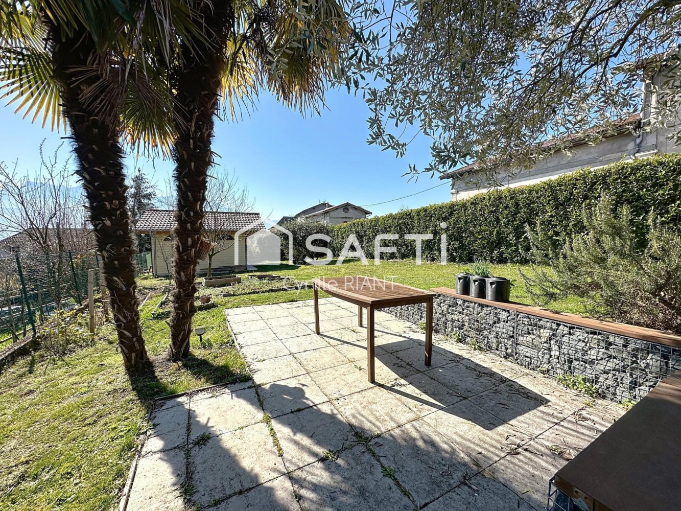 3 bedrooms House in Vourey, France No. 196332