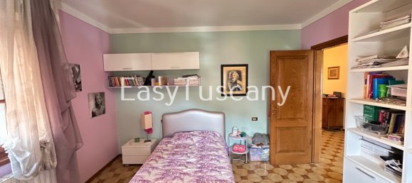 3 rooms Apartment in Porcari, Italy No. 309188 6