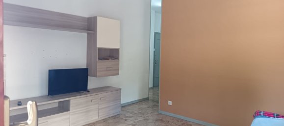 2 rooms Apartment in Stradella, Italy No. 286222 2