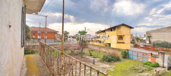 Casa de 4 habitaciónes en Cerano, Italy No. 38105 33