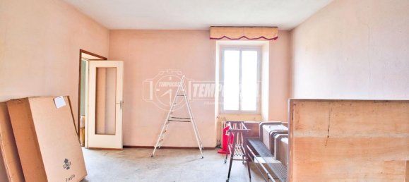 Casa de 4 habitaciónes en Cerano, Italy No. 38105 6