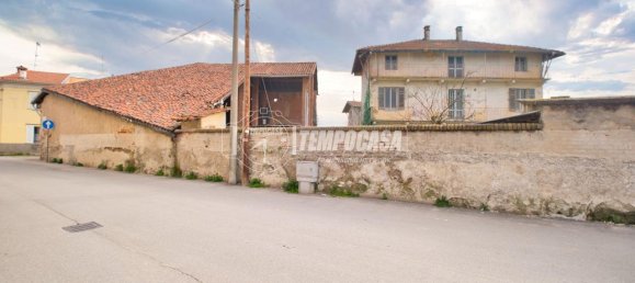 Casa de 4 habitaciónes en Cerano, Italy No. 38105 45