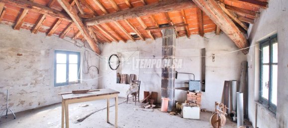 Casa de 4 habitaciónes en Cerano, Italy No. 38105 25