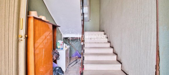 Casa de 4 habitaciónes en Cerano, Italy No. 38105 18