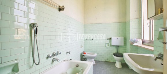 Casa de 4 habitaciónes en Cerano, Italy No. 38105 9