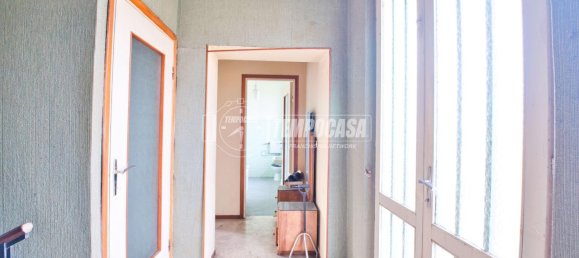 Casa de 4 habitaciónes en Cerano, Italy No. 38105 7