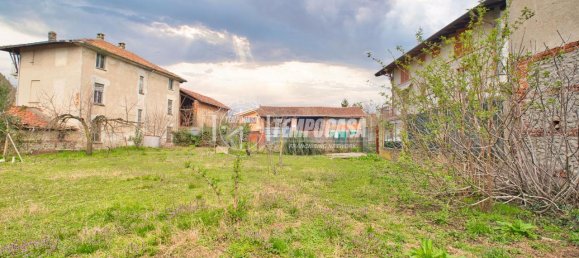 Casa de 4 habitaciónes en Cerano, Italy No. 38105 37