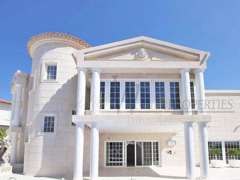 5 غرف نوم منزل في Adeje, Spain رقم 115927