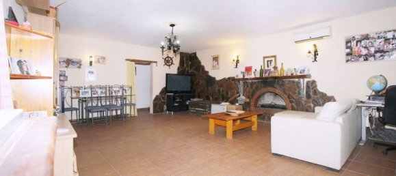 6 Schlafzimmer Villa in Alhaurin de la Torre, Spain, Nr. 64612 13