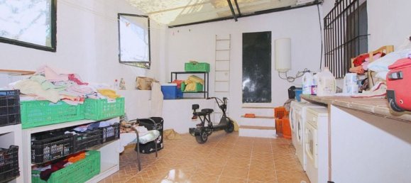 6 Schlafzimmer Villa in Alhaurin de la Torre, Spain, Nr. 64612 24