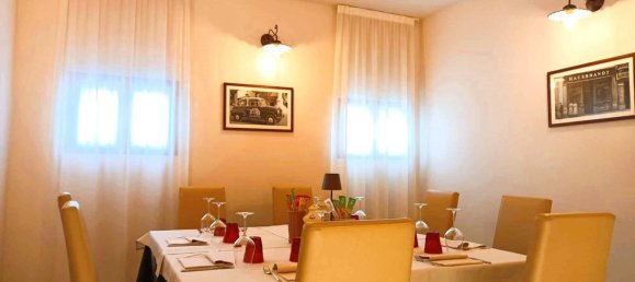 350m² Commercial property in Musile di Piave, Italy No. 229820 8