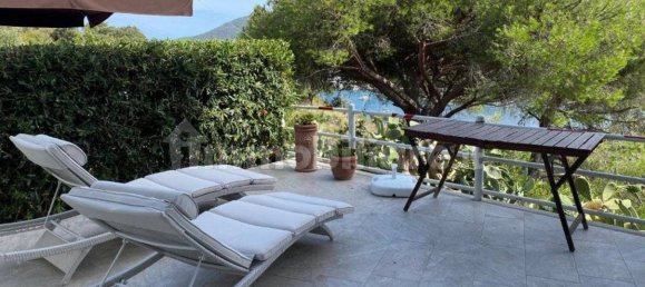 2 bedrooms Villa in Porto Azzurro, Italy No. 352846 2