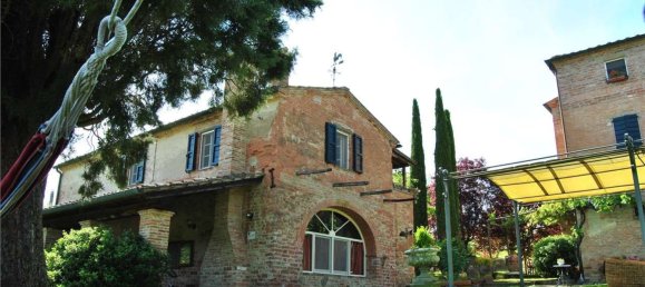 10 rooms House in Sinalunga, Italy No. 25677 5