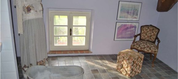 10 rooms House in Sinalunga, Italy No. 25677 19