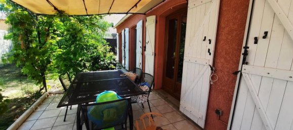 3 bedrooms House in Autignac, France No. 37977 5